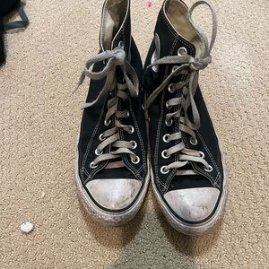 Black converse